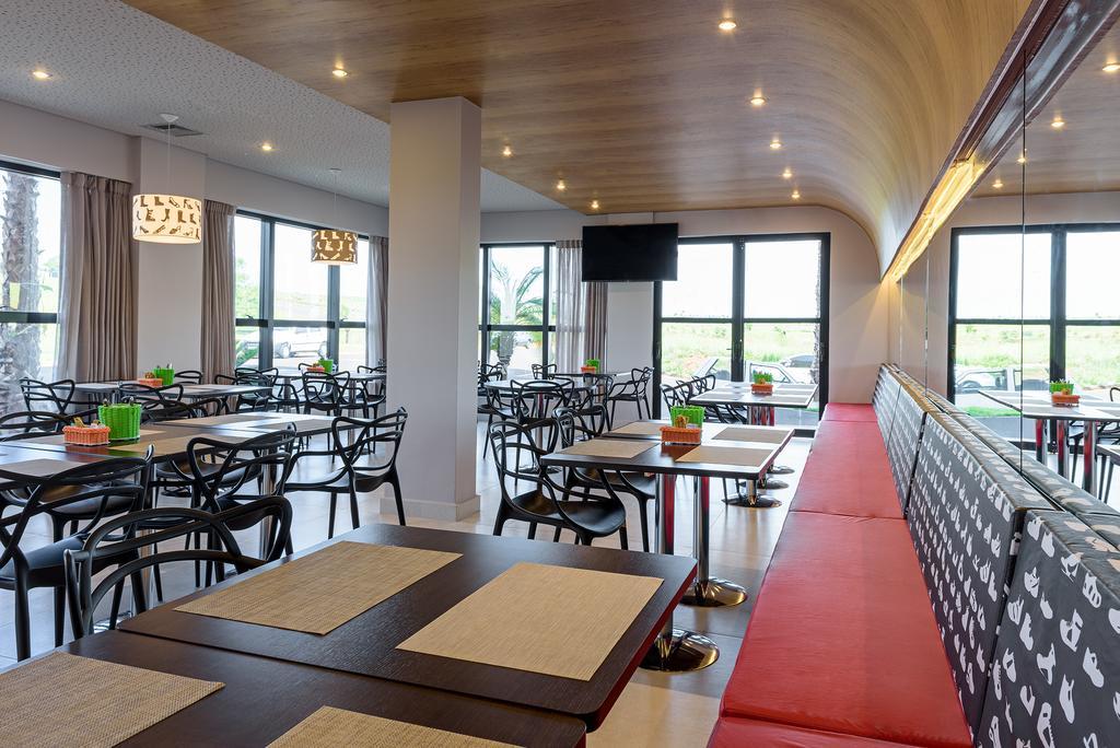 Готель Ibis Styles Бірігуї Екстер'єр фото
