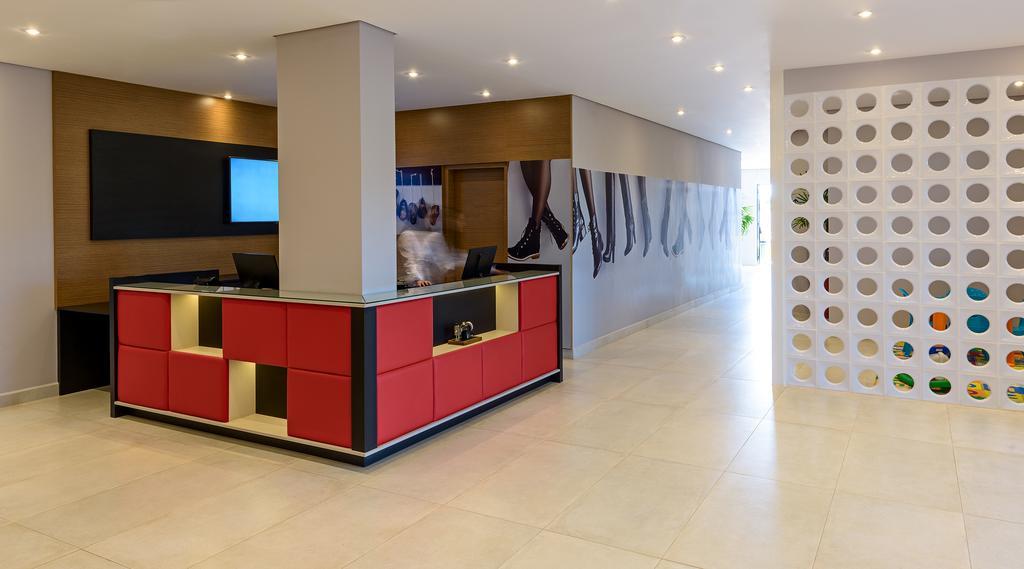 Готель Ibis Styles Бірігуї Екстер'єр фото